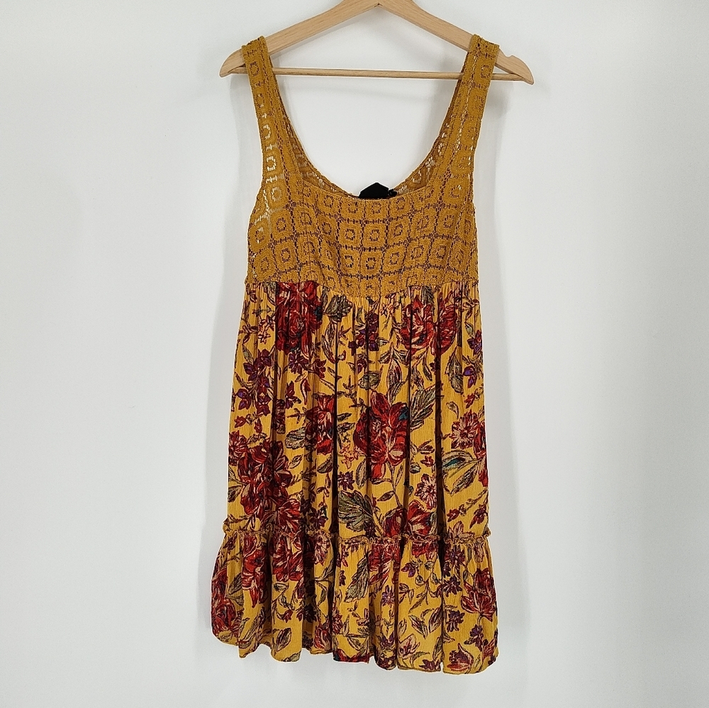 Urban Outfitters | baby doll mini dress
